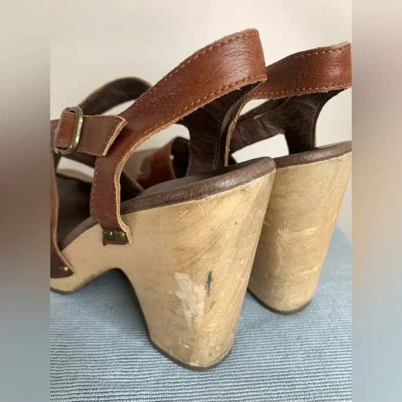 Ugg Peep Toe Heels 8 - Picture 6 of 13